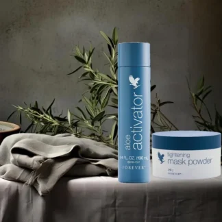 Aloe Activator og Tightening Mask Powder, de 2 ingredienser til den populære Aloe Mask.