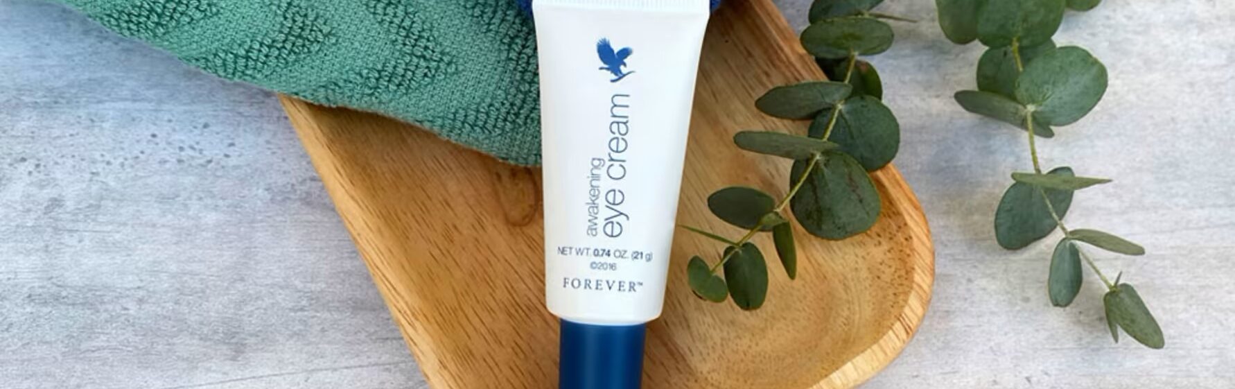 Awakening Eye Cream Forever Opstrammende superprodukt