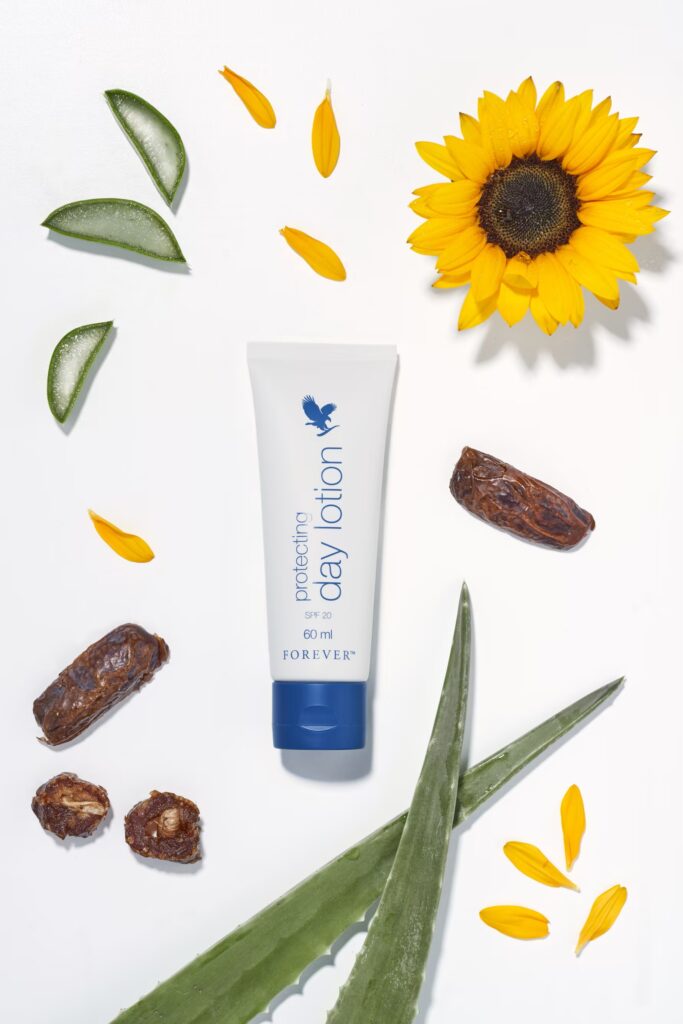 Forever Protecting Day Lotion solfaktor 20