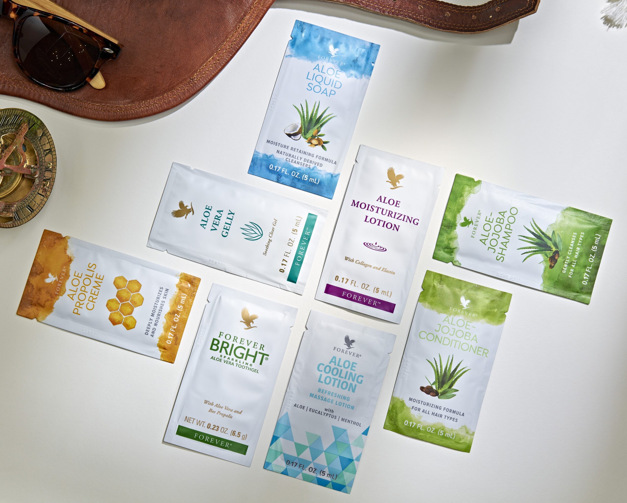 Vareprøver af produkter fra forhandler af Forever Living Products. Vareprøve Aloe Liquid Soap,, Aloe Cooling Lotion, Forever Bright Toothgel, Aloe Propolis Creme, Aloe Moisturizing Lotion, Aloe-Jojoba Shampoo, Aloe-Jojoba Conditioner og Aloe Vera Gelly.